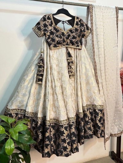 Banarasi Lehenga with Georgette Dupatta
