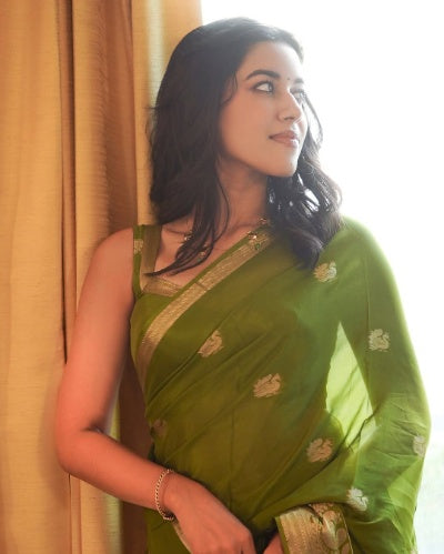 Mysore Silk Crepe Saree with Jacquard Peacock Motifs