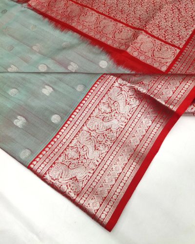 Pure Venkatagiri Pattu Saree with Contrast Red Pallu