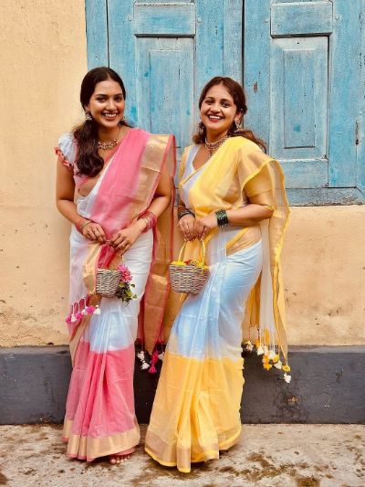 Soft Linen Saree with Golden Border and Blouse