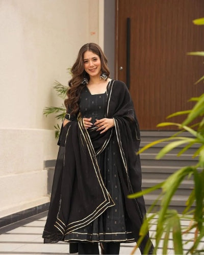 Eid Collection: New & Stylish Designs