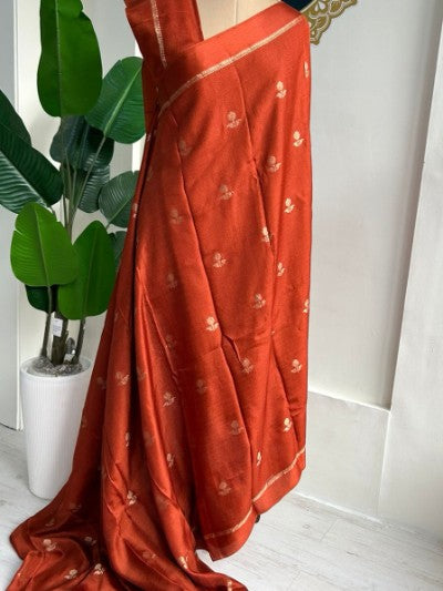 Viscose Khadi Silk Saree with Jacquard Leaf Design